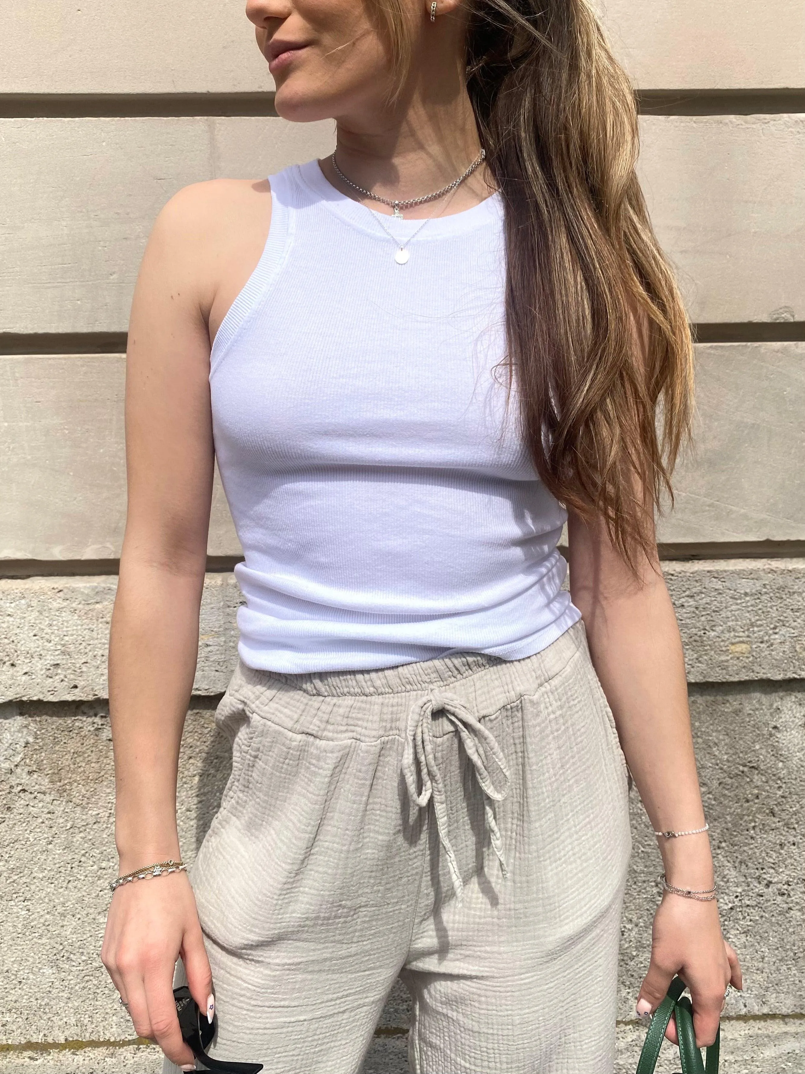Basic Tank Top - White
