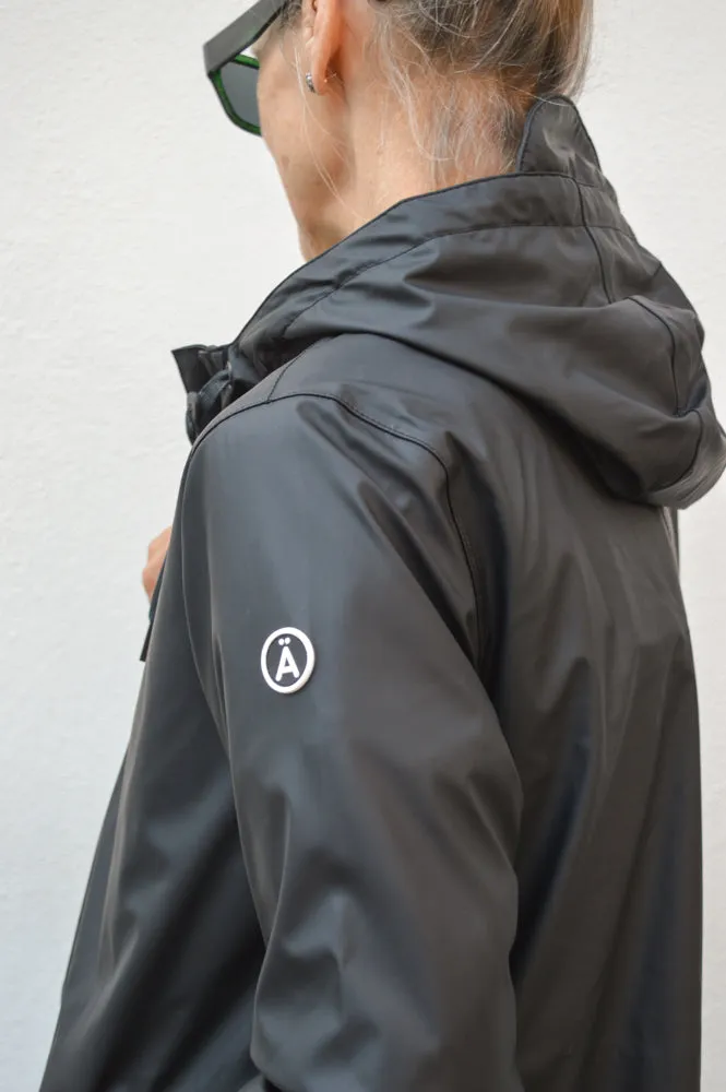 Tant Nuovola Black Raincoat